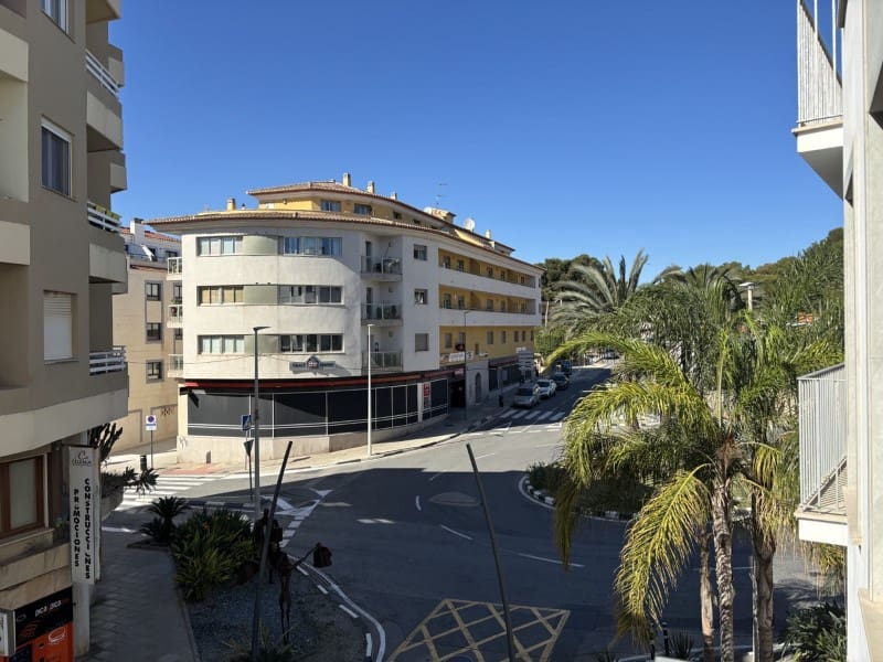 2 slaapkamer Appartement te koop in Moraira met garage - € 295.000 (Ref: 9804154)