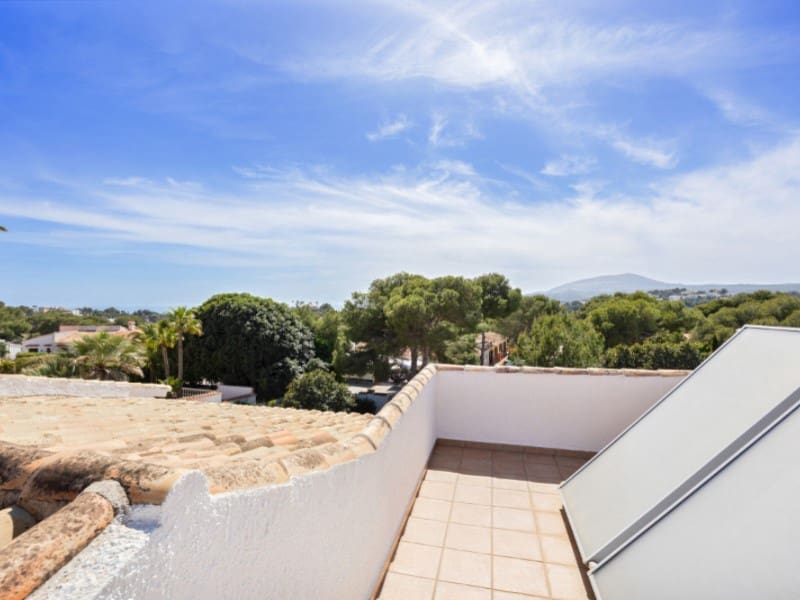 4 bedroom Villa for sale in Javea / Xabia with pool garage - € 650,000 (Ref: 9806307)