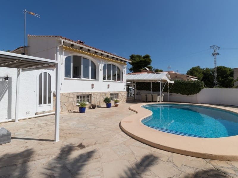 3 sypialnia Willa na sprzedaż w Moraira z basenem garażem - 895 000 € (Ref: 9811423)