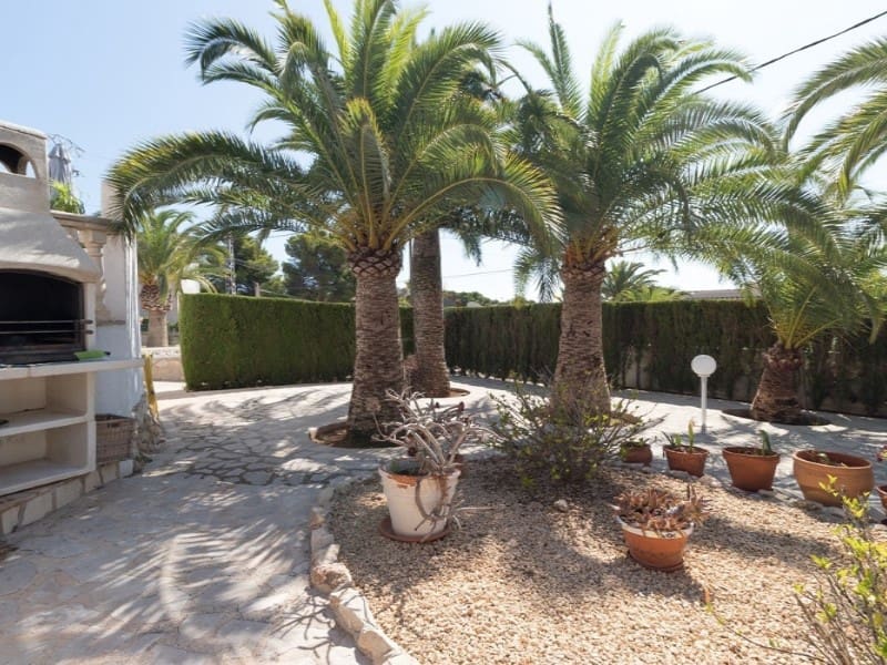 3 sypialnia Willa na sprzedaż w Moraira z basenem garażem - 895 000 € (Ref: 9811423)