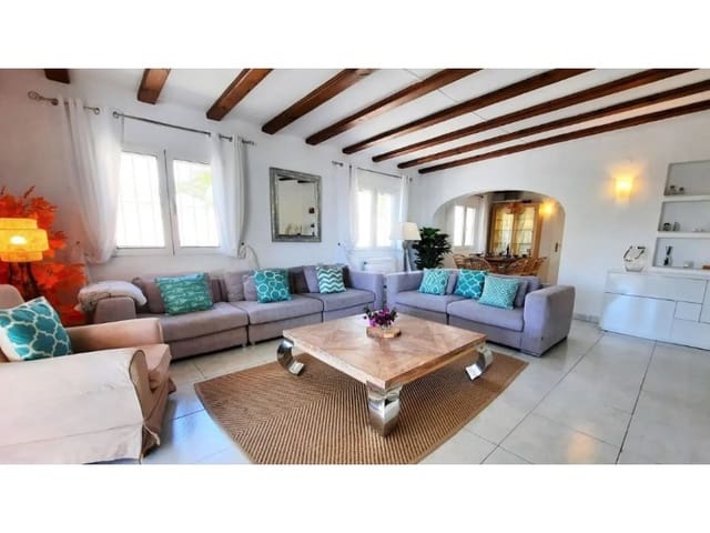 3 sypialnia Willa na sprzedaż w Moravit - Cap Blanc, Teulada-Moraira z basenem garażem - 895 000 € (Ref: 9811423)