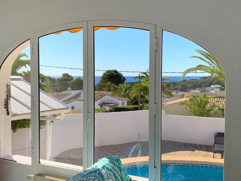 3 sypialnia Willa na sprzedaż w Moraira z basenem garażem - 895 000 € (Ref: 9811423)