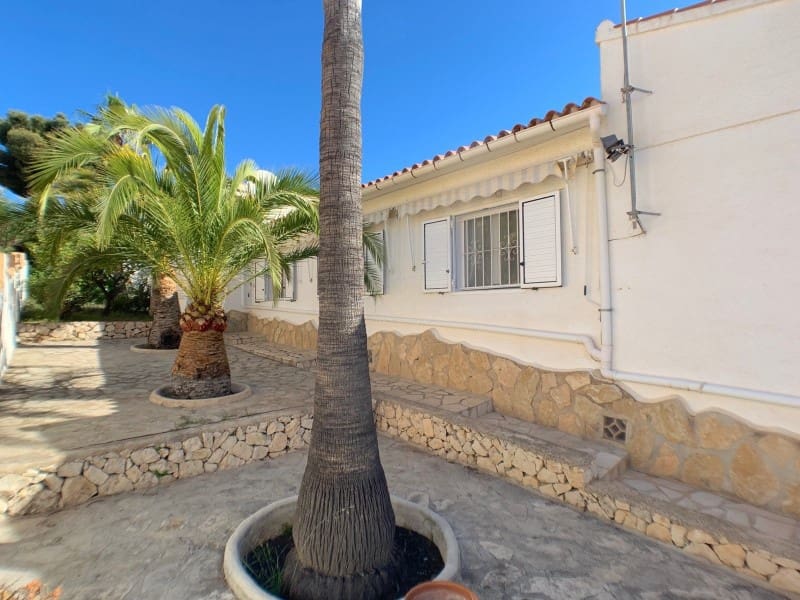 3 sypialnia Willa na sprzedaż w Moraira z basenem garażem - 895 000 € (Ref: 9811423)