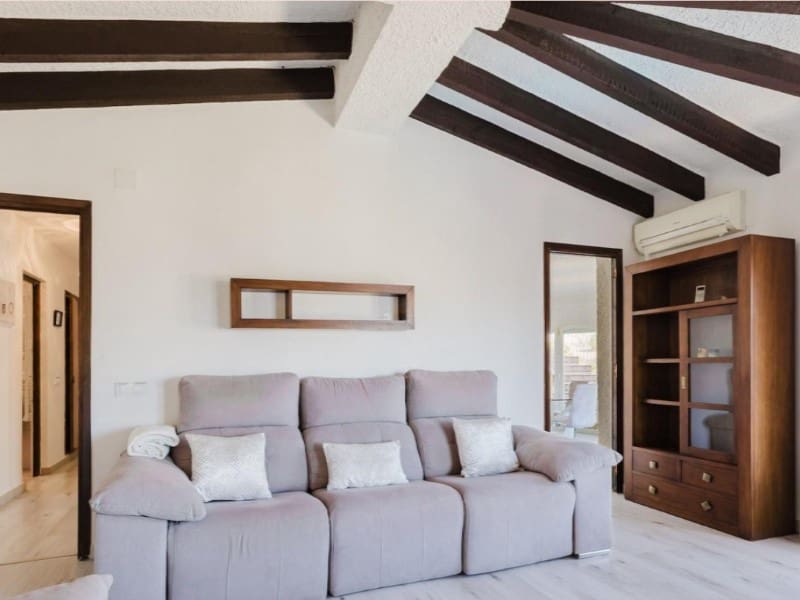 5 Zimmer Villa zu verkaufen in Calpe / Calp mit Pool - 990.000 € (Ref: 9811424)