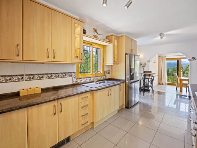 5 Zimmer Villa zu verkaufen in Montgó - Ermita, Javea / Xàbia - 1.268.000 € (Ref: 9849328)