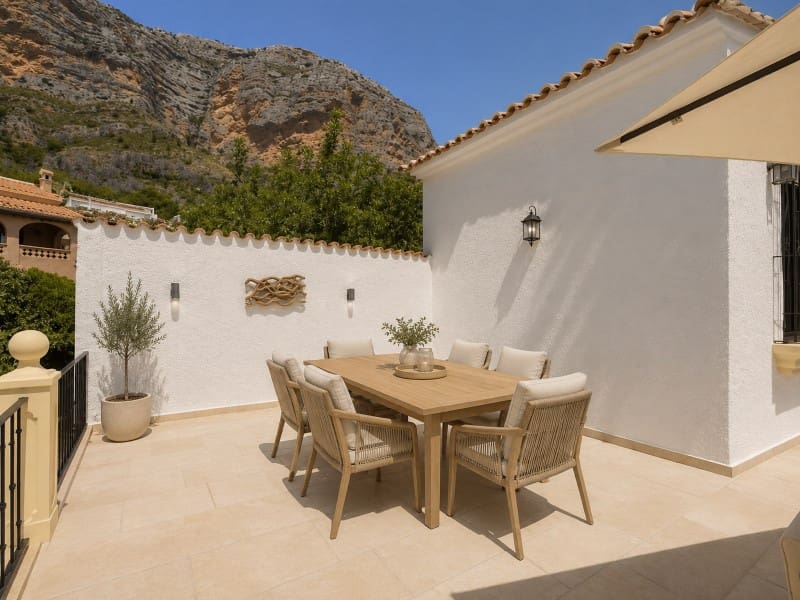 5 bedroom Villa for sale in Javea / Xabia with pool garage - € 1,268,000 (Ref: 9849328)