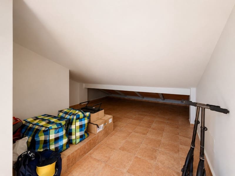 5 bedroom Townhouse for sale in El Campello with garage - € 2,200,000 (Ref: 9861248)