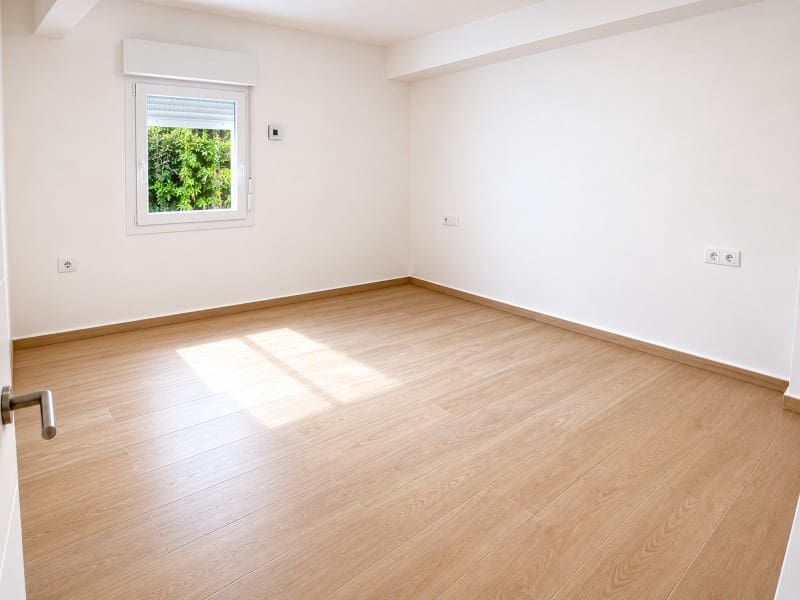 5 sovrum Villa till salu i Denia med garage - 590 000 € (Ref: 9878779)