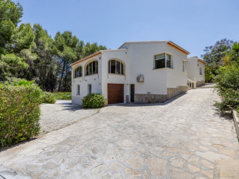 Chalet de 4 habitaciones en Javea / Xàbia en venta con piscina garaje - 950.000 € (Ref: 9888739)