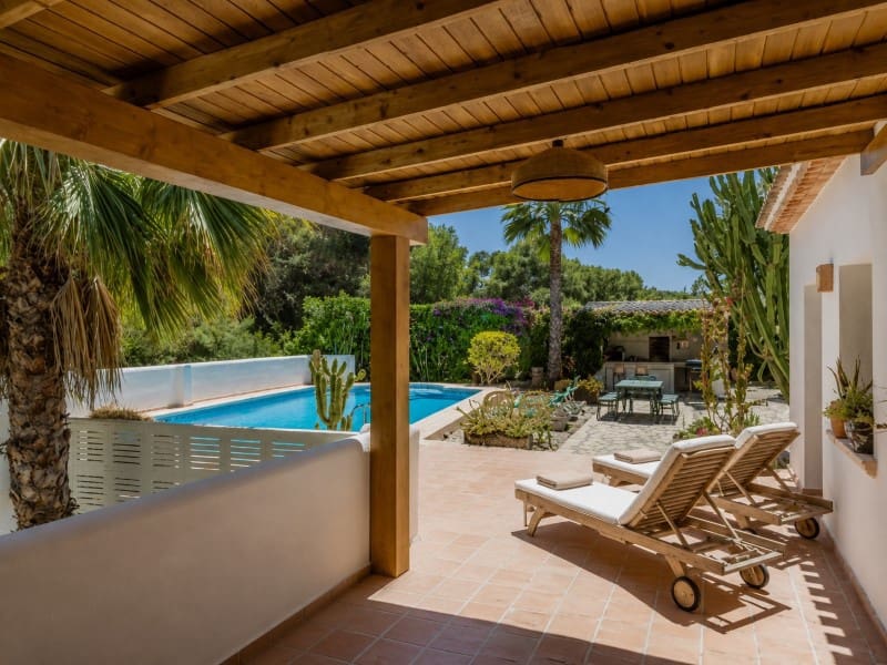 Chalet de 4 habitaciones en Javea / Xàbia en venta con piscina garaje - 950.000 € (Ref: 9888739)