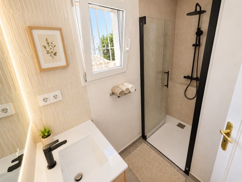2 slaapkamer Huis te koop in Moraira - € 329.000 (Ref: 9892346)