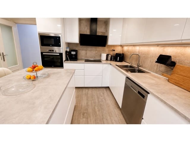 4 Zimmer Wohnung zu verkaufen in Altea - 689.000 € (Ref: 9912761)