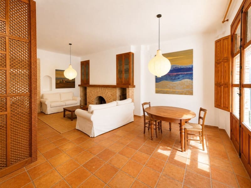 5 bedroom Townhouse for sale in Orba - € 329,000 (Ref: 9924282)