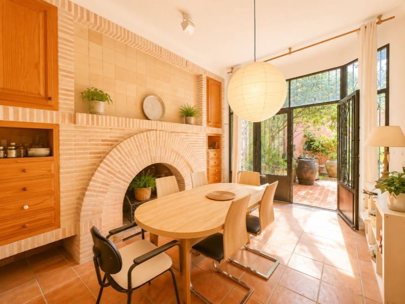 5 bedroom Townhouse for sale in Orba - € 329,000 (Ref: 9924282)