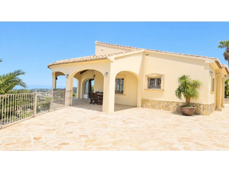 3 sypialnia Willa na sprzedaż w Javea / Xabia z basenem - 1 150 000 € (Ref: 9927028)