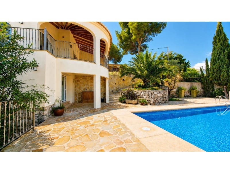 3 sypialnia Willa na sprzedaż w Javea / Xabia z basenem - 1 150 000 € (Ref: 9927028)