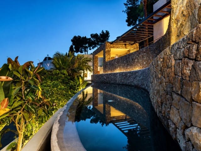 8 soveværelse Villa til salg i Santa Eulalia / Santa Eularia med garage - € 6.900.000 (Ref: 9929032)