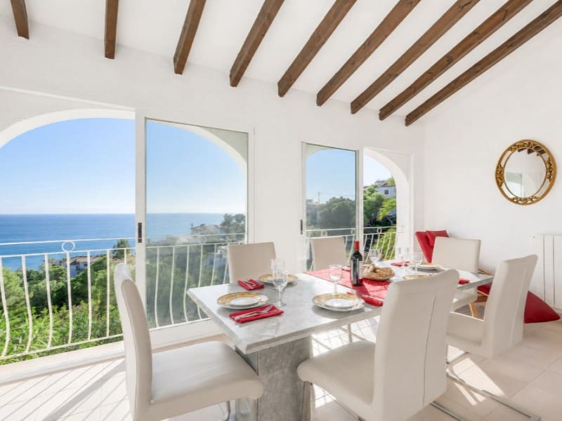 Chalet de 3 habitaciones en Javea / Xàbia en venta con piscina - 900.000 € (Ref: 9937810)