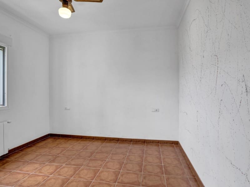 5 sypialnia Willa na sprzedaż w Orba - 645 000 € (Ref: 9941987)