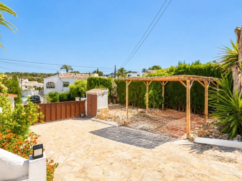 4 makuuhuone Huvila myytävänä paikassa Javea / Xabia - 795 000 € (Ref: 9941989)