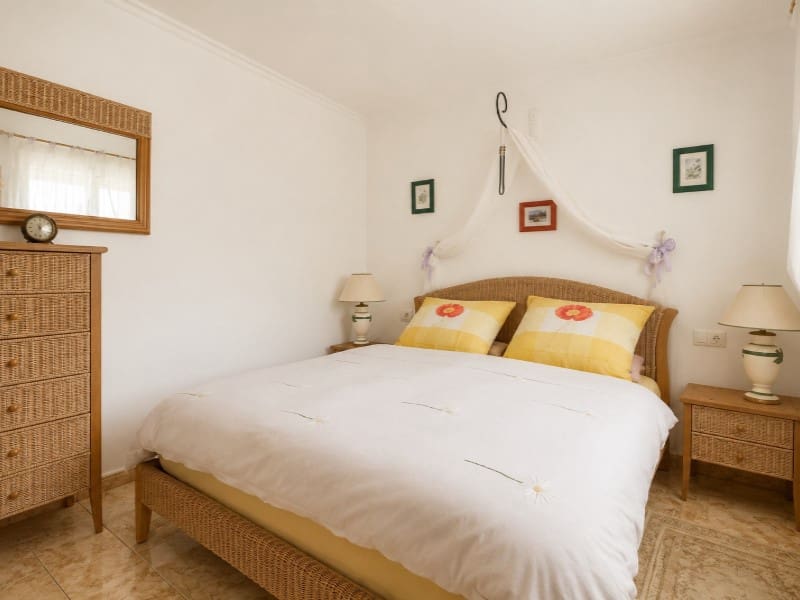 4 Zimmer Villa zu verkaufen in Benissa mit Pool - 766.000 € (Ref: 9954877)