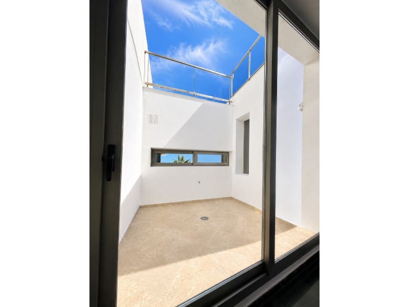 5 slaapkamer Huis te koop in Calpe / Calp - € 498.000 (Ref: 9979556)