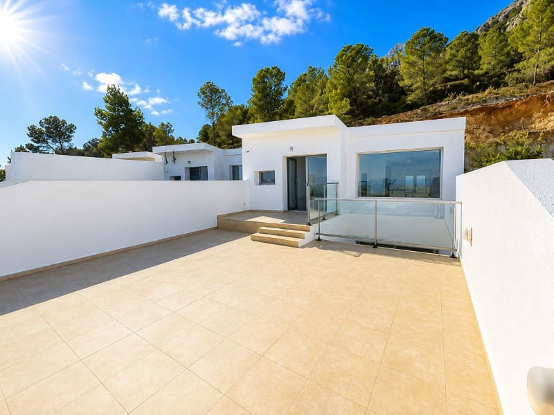5 slaapkamer Huis te koop in Calpe / Calp - € 498.000 (Ref: 9979556)