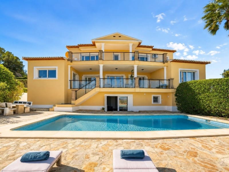 4 soveværelse Villa til salg i Javea / Xabia med swimmingpool garage - € 1.685.000 (Ref: 9996765)