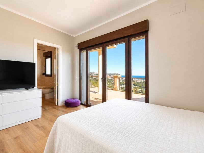 4 soveværelse Villa til salg i Javea / Xabia med swimmingpool garage - € 1.685.000 (Ref: 9996765)