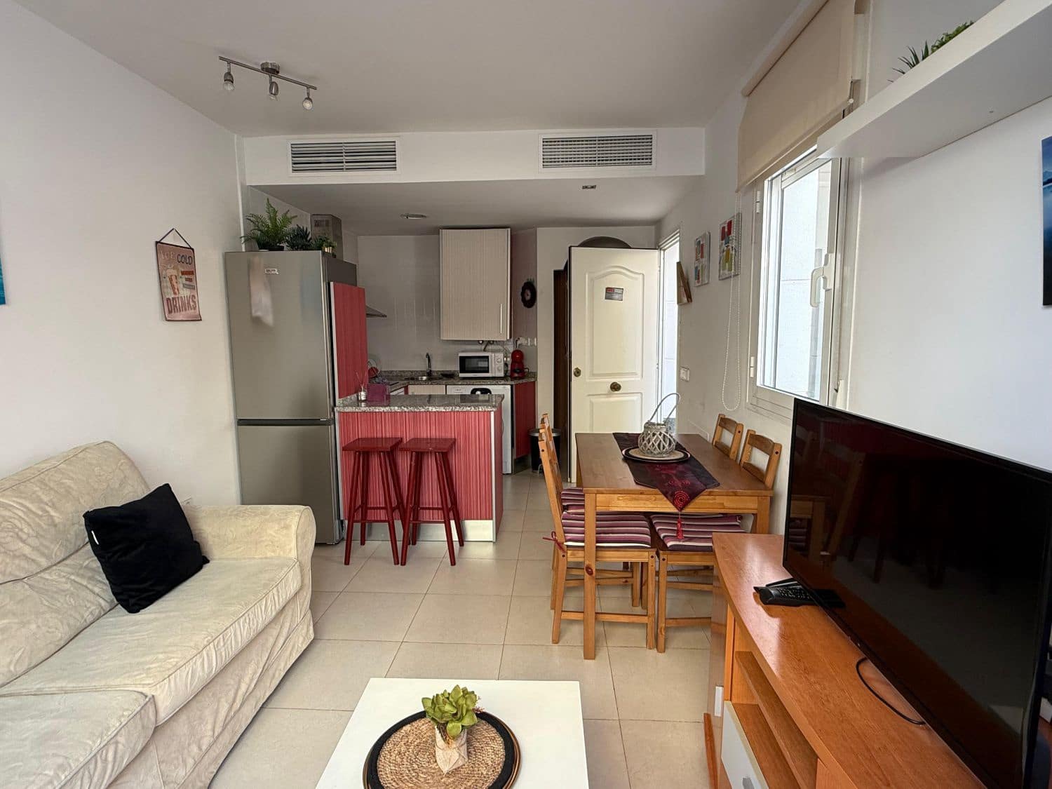 Apartamento de 1 habitación en Vera en venta con piscina garaje - 129.000 € (Ref: 10044608)