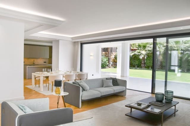 6 Zimmer Villa zu verkaufen in Lomas De Marbella, Marbella mit Pool Garage - 6.400.000 € (Ref: 10048861)