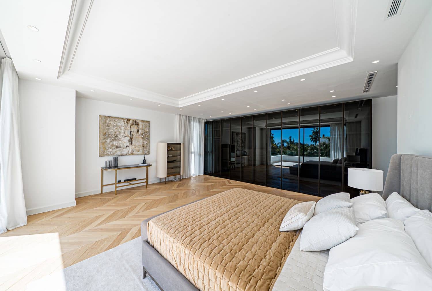 6 Zimmer Villa zu verkaufen in Golden Mile mit Pool Garage - 6.400.000 € (Ref: 10048861)