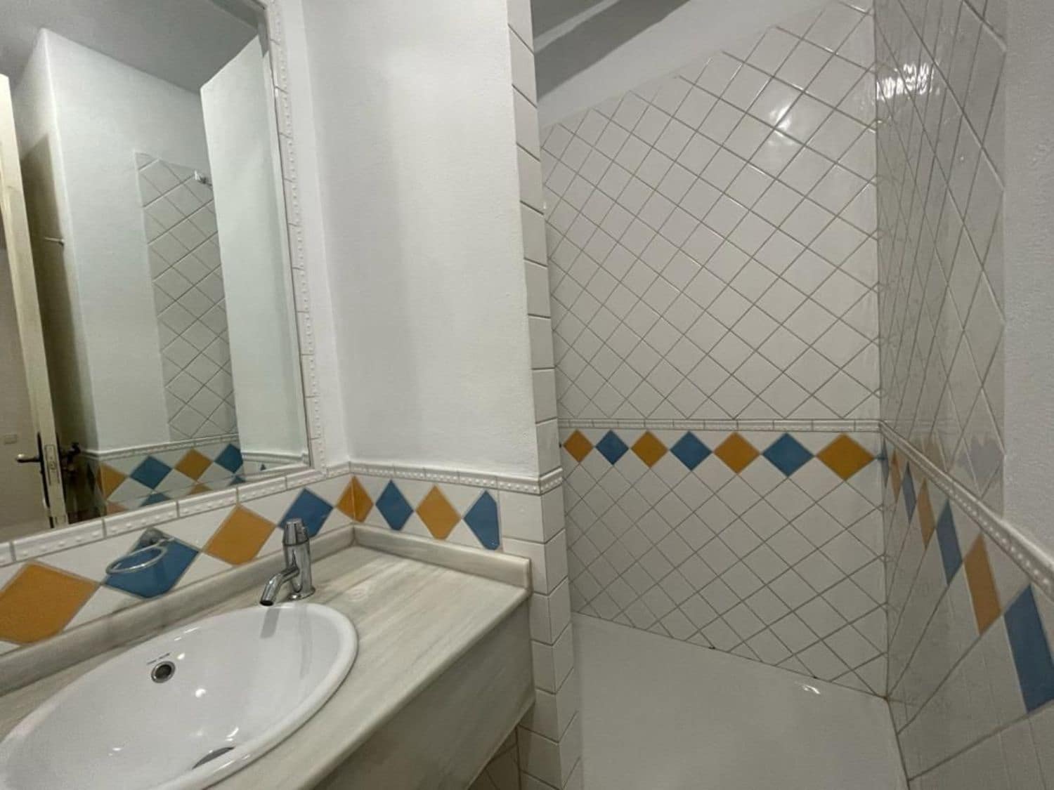 5 makuuhuone Huvila myytävänä paikassa Vera - 1 100 000 € (Ref: 8049248)