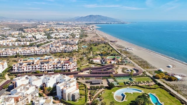 3 soverom Villa til salgs i Vera Ciudad, Vera med svømmebasseng - € 340 000 (Ref: 8049250)