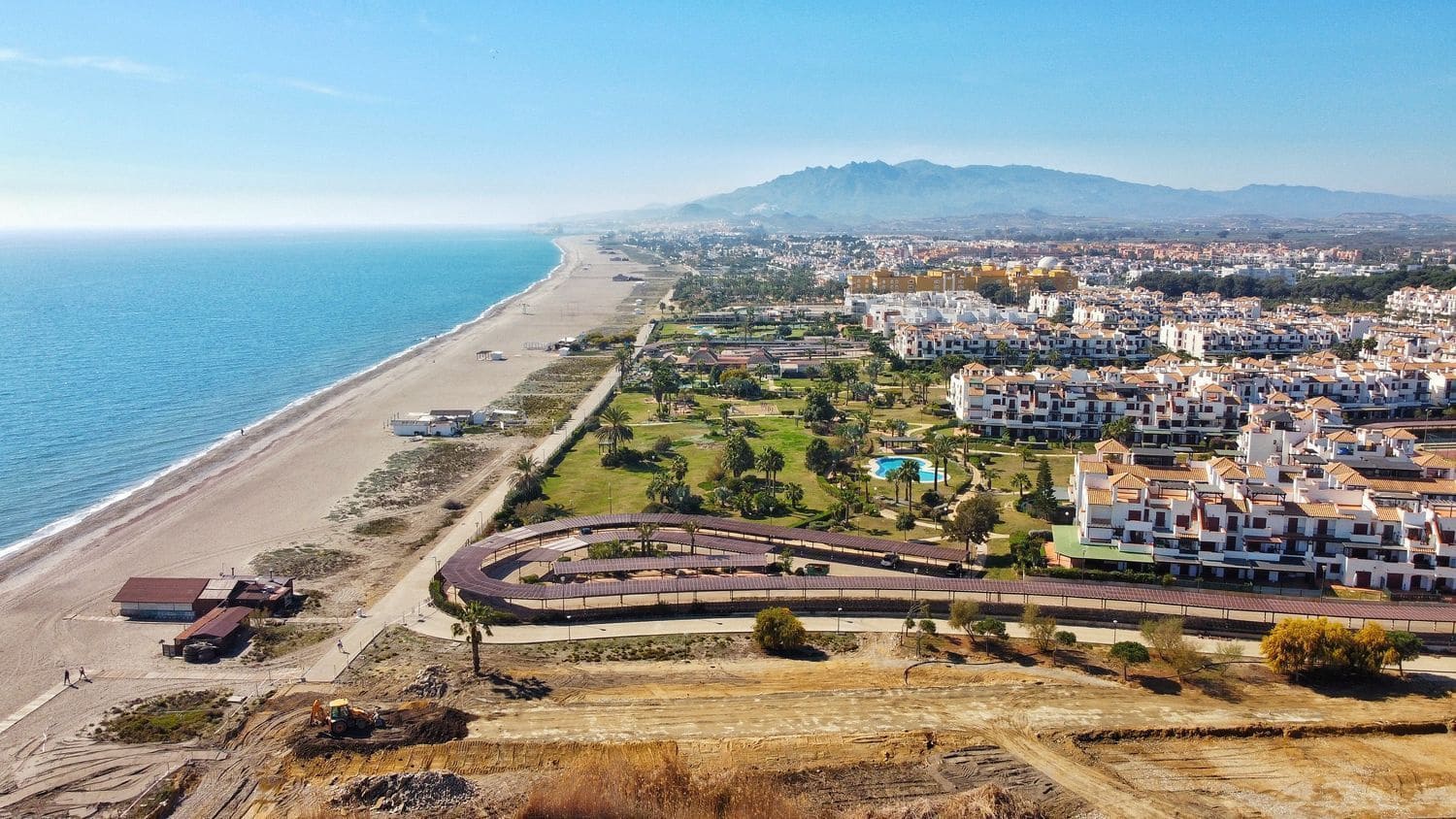 Chalet de 4 habitaciones en Vera en venta - 439.000 € (Ref: 8125515)