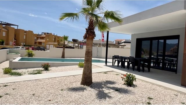 3 bedroom Villa for sale in Los Gallardos - € 324,000 (Ref: 8640771)