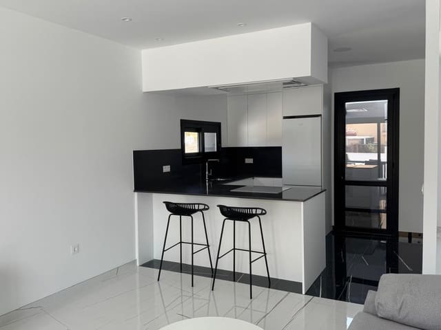 3 soveværelse Villa til salg i Los Gallardos med garage - € 324.000 (Ref: 8640771)