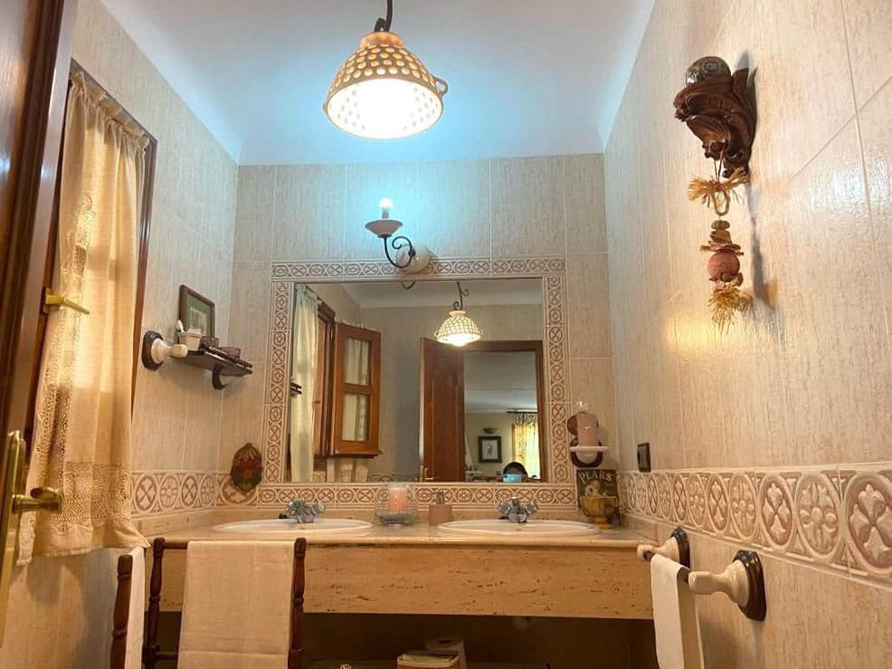 4 bedroom Villa for sale in Mojacar - € 450,000 (Ref: 8737284)