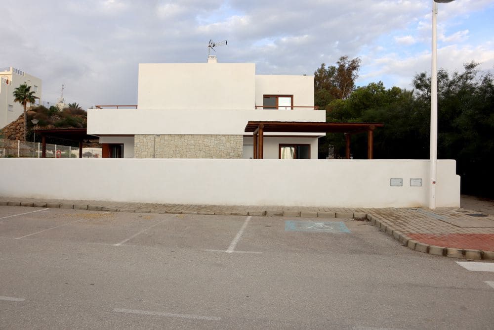 3 bedroom Villa for sale in El Pozo del Esparto - € 320,000 (Ref: 8821717)