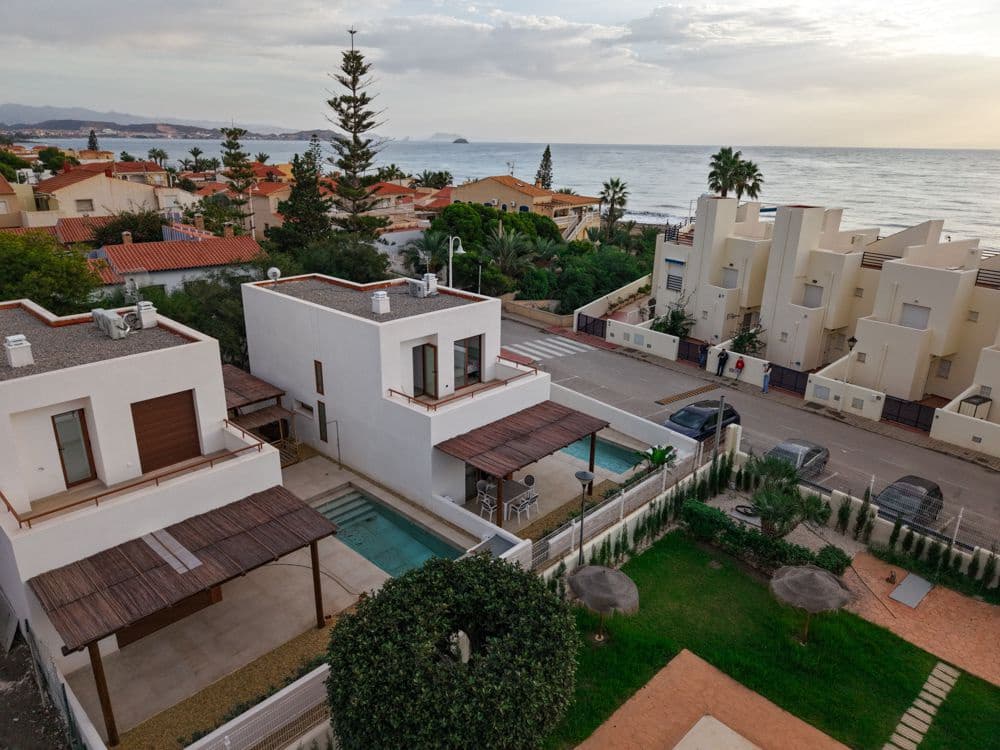 3 bedroom Villa for sale in El Pozo del Esparto - € 320,000 (Ref: 8821717)