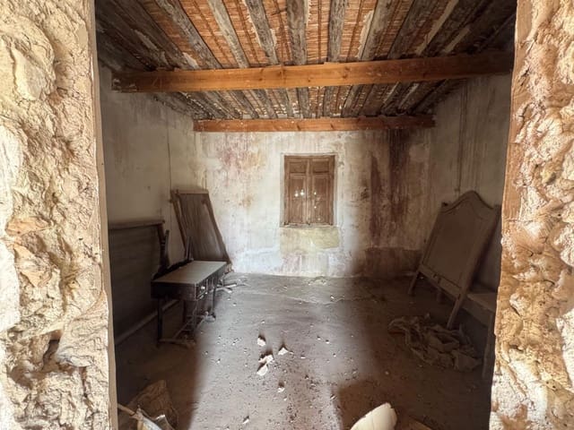 4 camera da letto Casa in vendita in Vera Ciudad, Vera con garage - 85.000 € (Rif: 8927203)