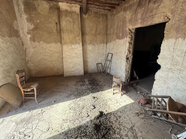 4 camera da letto Casa in vendita in Vera Ciudad, Vera con garage - 85.000 € (Rif: 8927203)