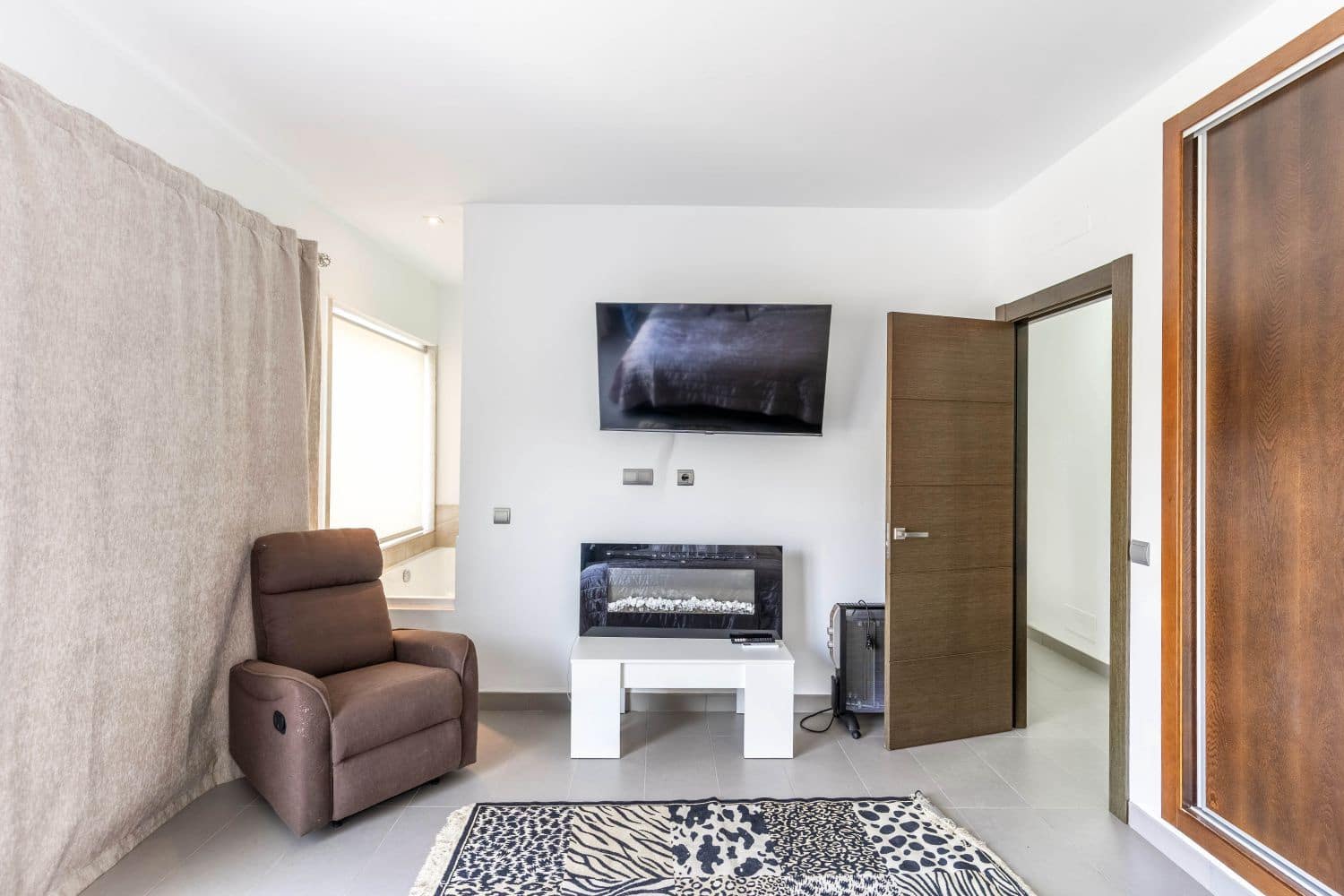 3 bedroom Semi-detached Villa for sale in Mojacar with garage - € 298,000 (Ref: 8982731)