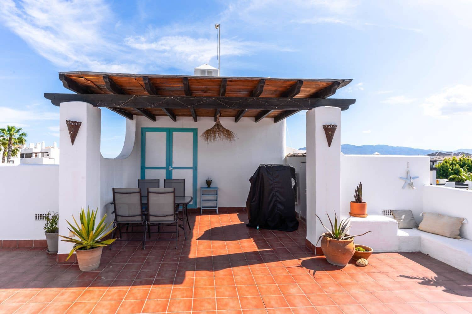 3 soverom Hus til salgs i Vera med svømmebasseng garasje - € 325 000 (Ref: 9001574)