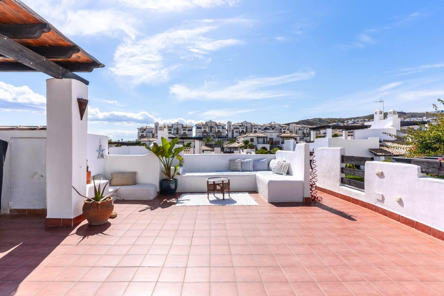 3 soverom Hus til salgs i Vera med svømmebasseng garasje - € 325 000 (Ref: 9001574)