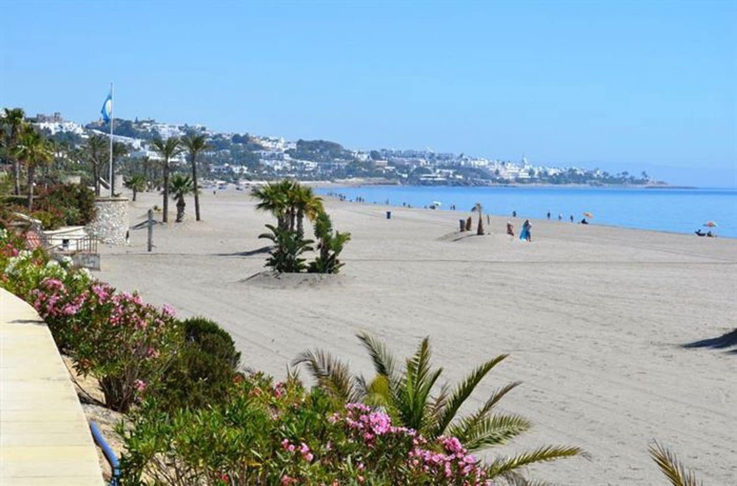 Comercial para venda em Mojacar - 160 000 € (Ref: 9012513)