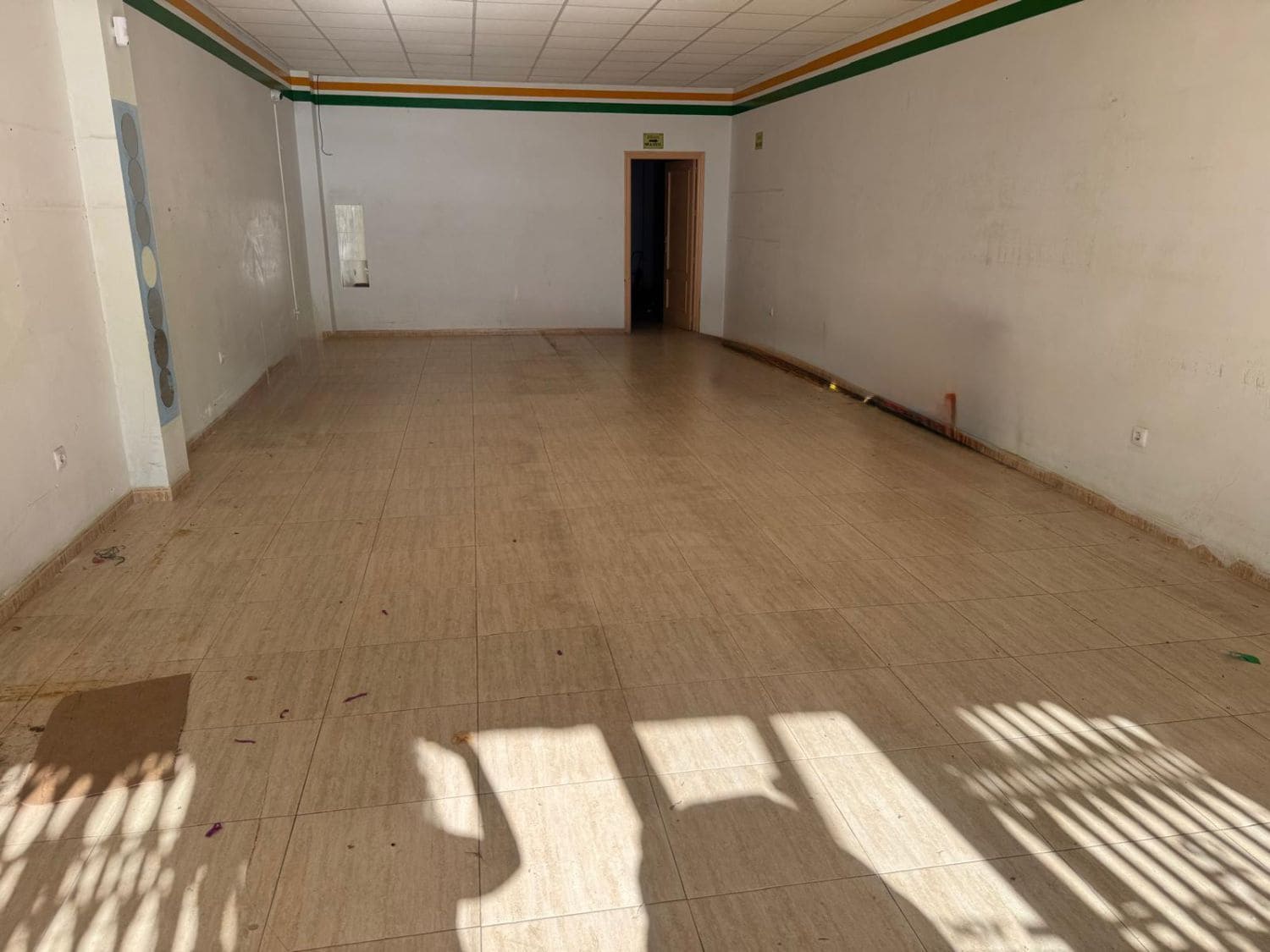 Comercial para venda em Mojacar - 160 000 € (Ref: 9012513)