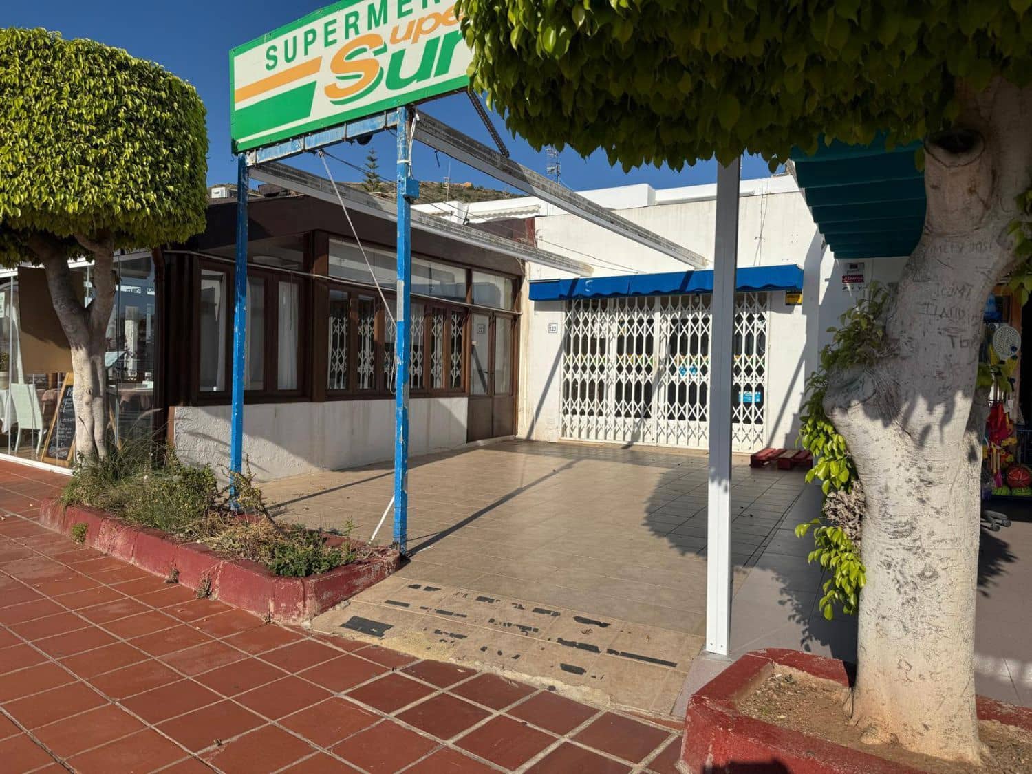 Comercial para venda em Mojacar - 160 000 € (Ref: 9012513)