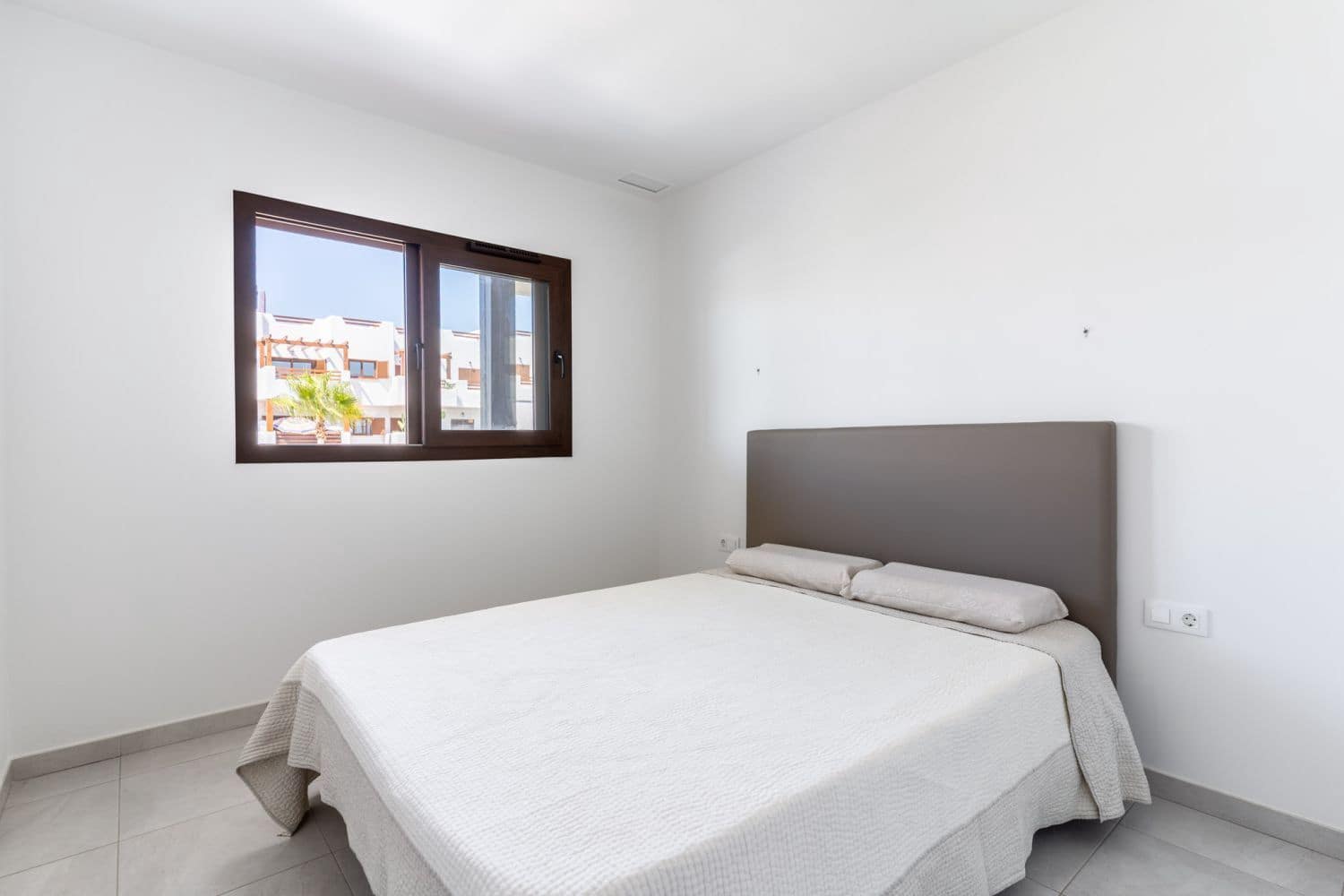 1 Zimmer Apartment zu verkaufen in San Juan de los Terreros mit Pool Garage - 147.900 € (Ref: 9147532)