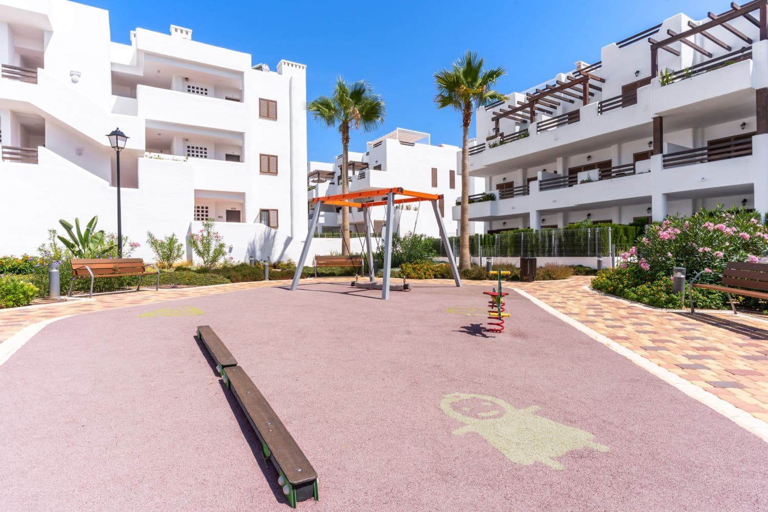 1 Zimmer Apartment zu verkaufen in San Juan de los Terreros mit Pool Garage - 147.900 € (Ref: 9147532)